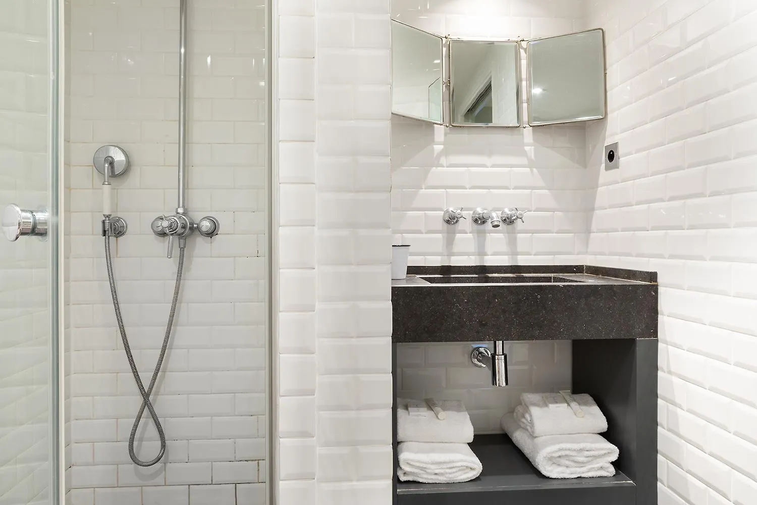 Apartment Pick A Flat's In Saint Germain - Paul-louis Courier